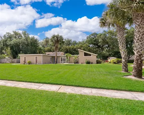 1212 Trotwood Blvd, Winter Springs, FL 32708
