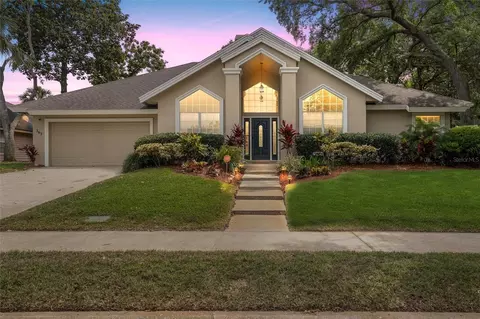 363 Raleigh Pl, Oviedo, FL 32765