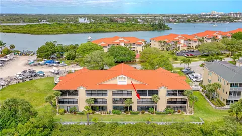 466 Bouchelle Dr #202, New Smyrna Beach, FL 32169
