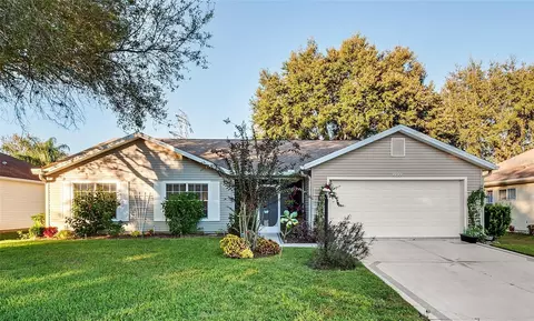 3932 Manor Oaks Ct, Leesburg, FL 34748