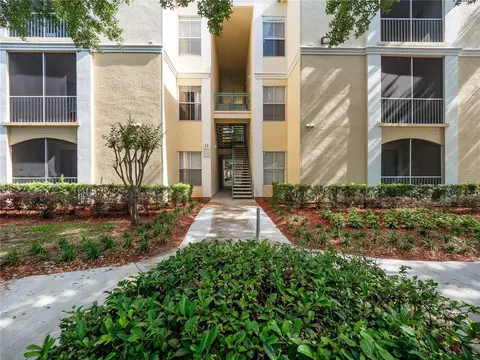 8834 Dunes Ct #304, Kissimmee, FL 34747