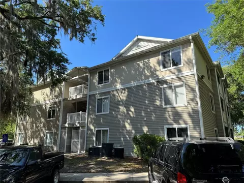 4000 SW 23rd St #4-108, Gainesville, FL 32608