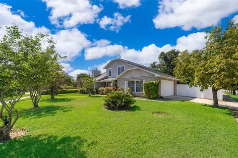 5095 Stratemeyer Dr, Edgewood, FL 32839
