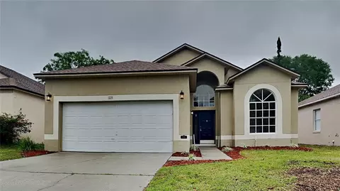 1225 Himalayan Ct, Apopka, FL 32712