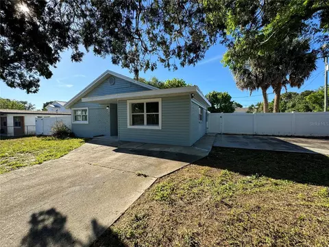 1380 Flomich St, Daytona Beach, FL 32117