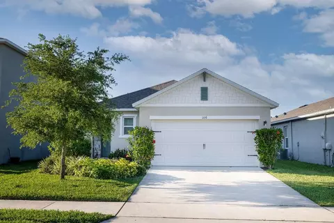106 Duchess Rd, Deland, FL 32724