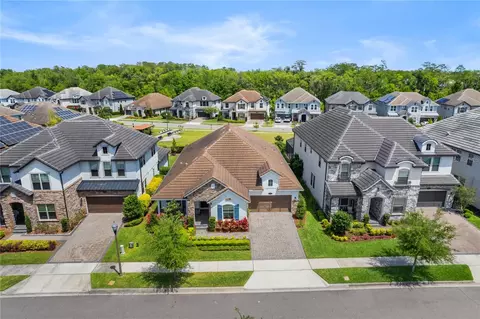 10739 Bonne Chance Dr, Orlando, FL 32832