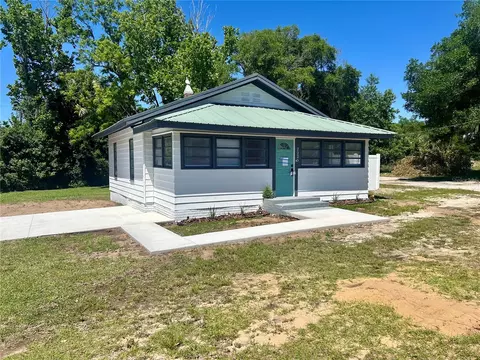 2225 E Orange Ave, Eustis, FL 32726