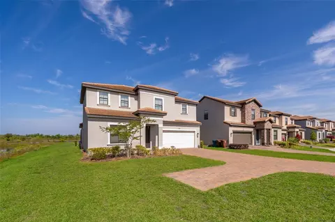 215 Macaulay S Cv, Haines City, FL 33844