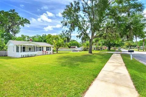 257 S Seneca Blvd, Daytona Beach, FL 32114