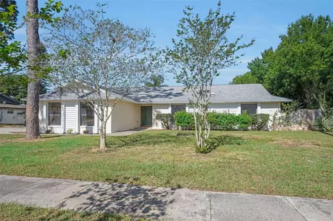 1618 Green Meadow Ln, Orlando, FL 32825