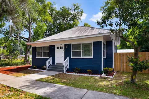 711 S Locust Ave, Sanford, FL 32771