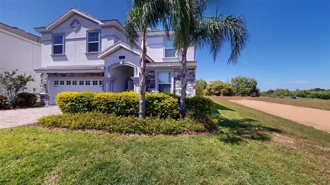 8801 Interlocking Ct, Davenport, FL 33896