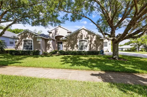 566 Hiawatha Palm Pl, Apopka, FL 32712