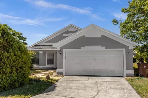 529 China Berry Cir, Davenport, FL 33837