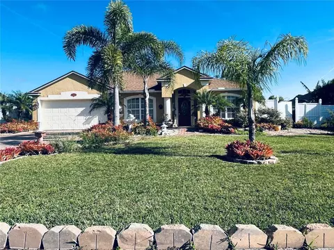 1580 Oldsmar Ter, Deltona, FL 32725