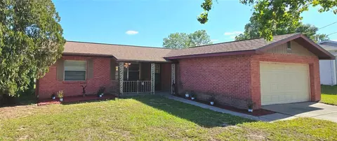 27084 Wakefield Dr, Brooksville, FL 34602