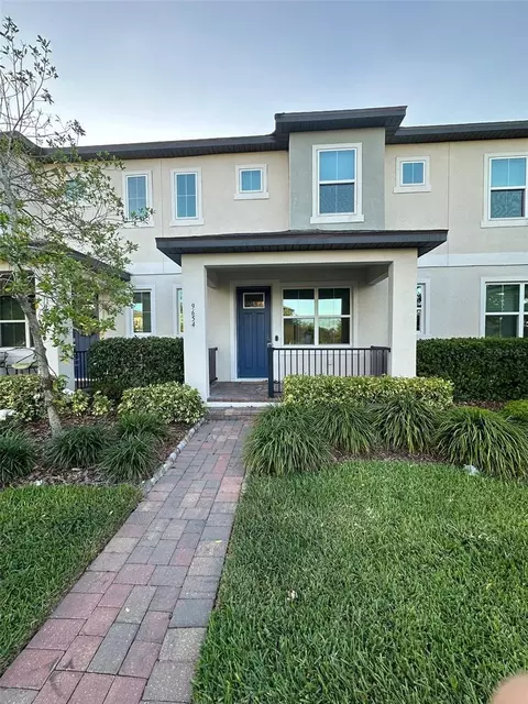 9654 Emerald Berry Dr, Winter Garden, FL 34787