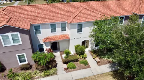 1020 Las Fuentes Dr, Kissimmee, FL 34746