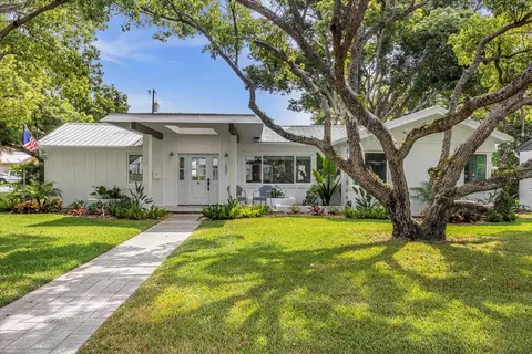 1501 Palmetto St, New Smyrna Beach, FL 32168