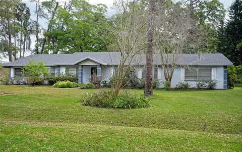 113 W Crystal Dr, Sanford, FL 32773