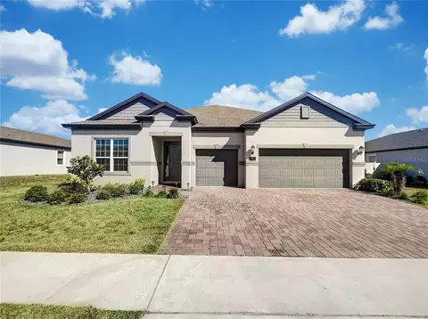 240 Messina Pl, Howey In The Hills, FL 34737