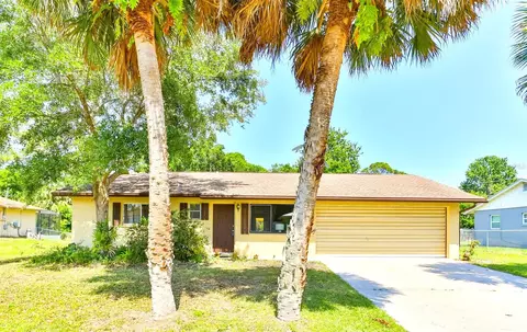 2609 Royal Palm Dr, Edgewater, FL 32141