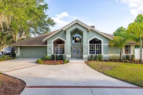 944 Pointe Eva Pl, Haines City, FL 33844