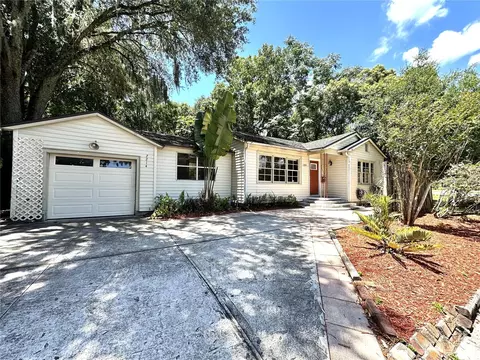 2214 Corrine Dr, Orlando, FL 32803