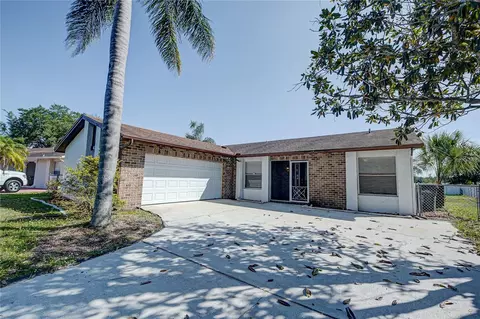 435 Cart Ct, Poinciana, FL 34759