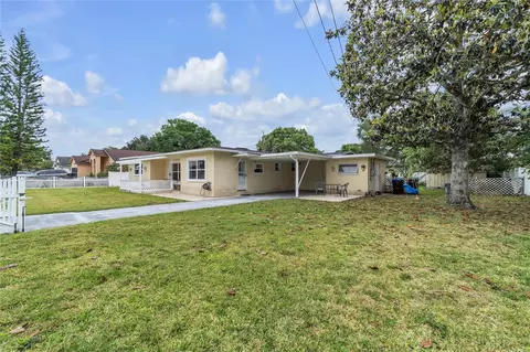 220 Prince St, Orlando, FL 32809