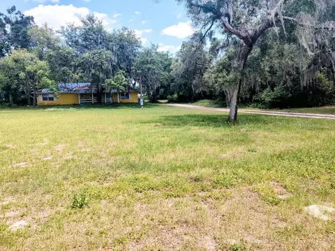 10704 3rd St, Riverview, FL 33569 photo 1