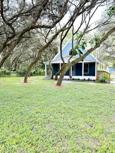 34392 Broken Stone St, Webster, FL 33597