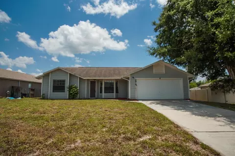 2919 Chalmer St, Deltona, FL 32738