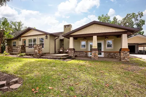 904 Northside Dr, Mount Dora, FL 32757