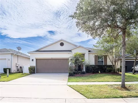 946 Emerald Green Ct, Kissimmee, FL 34746