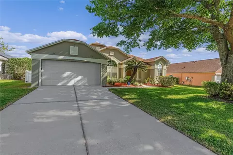 419 Loma Del Sol Dr, Davenport, FL 33896