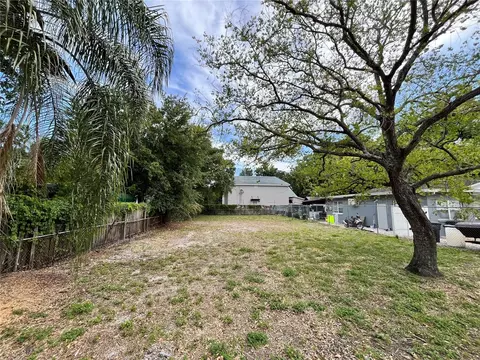 2802 W Virginia Ave, Tampa, FL 33607