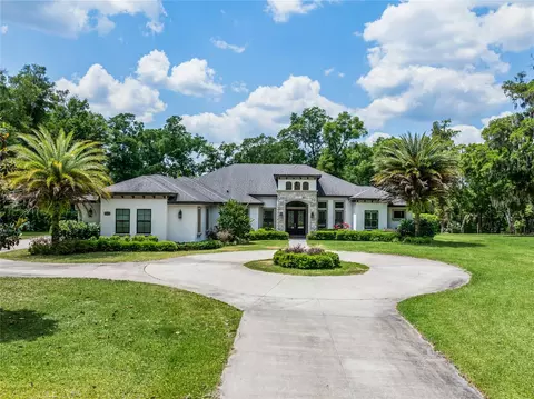 1906 Hillcrest Oak Dr, Deland, FL 32720