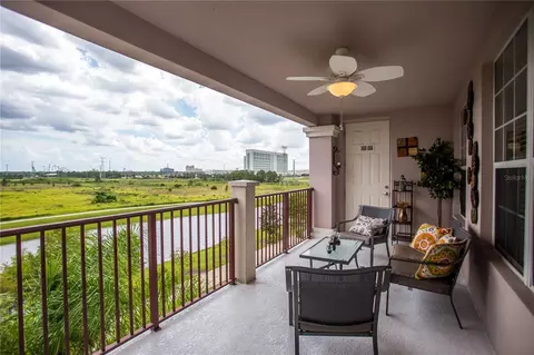 5048 Shoreway Loop #402, Orlando, FL 32819