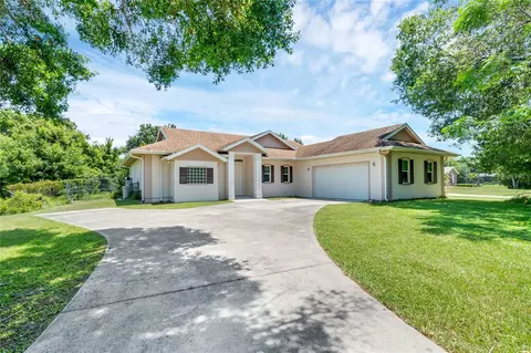2215 Steffanie Ct, Kissimmee, FL 34746