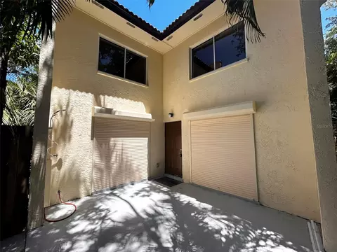 8712 Croton Ct, Cape Canaveral, FL 32920
