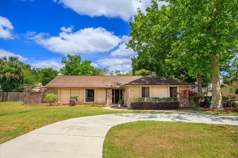 948 Brentwood Dr, Apopka, FL 32712