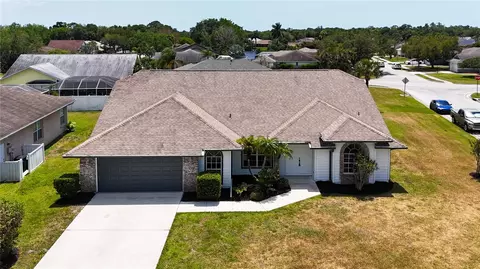 5709 41st St E, Bradenton, FL 34203