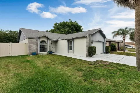 3335 Smoke Signal Cir, Kissimmee, FL 34746