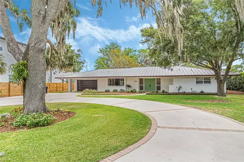 9893 Lake Georgia Dr, Orlando, FL 32817
