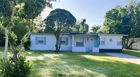 201 Hays Dr, Sanford, FL 32771