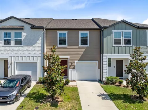 613 Madison Dr, Davenport, FL 33837