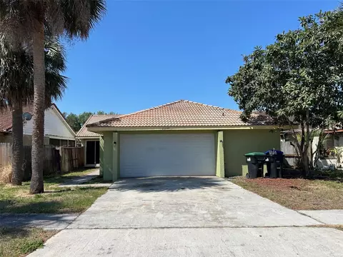 2248 Greenview Cir, Orlando, FL 32808