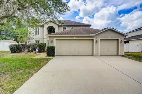 559 Granite Cir, Chuluota, FL 32766